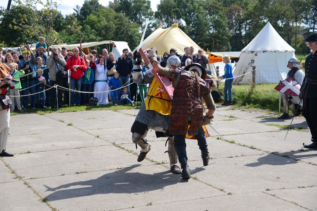 ../Images/Belegering van Teylingen 2014 084.jpg